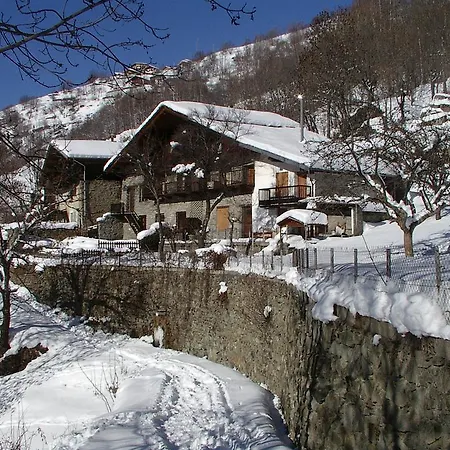Le Chalet Des Hameaux Séez
