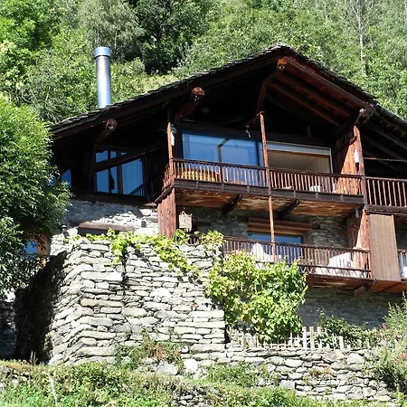 Bed and Breakfast Le Chalet Des Hameaux *